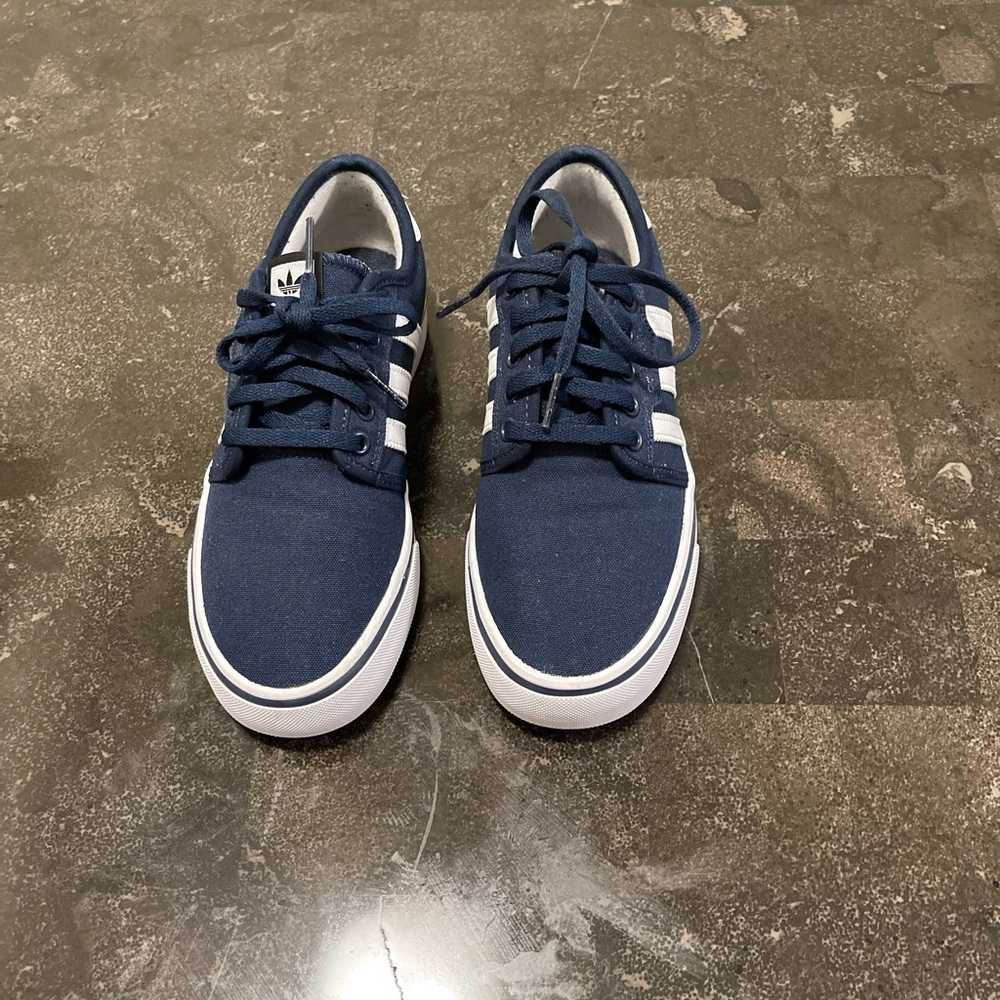 Adidas Blue Skippy